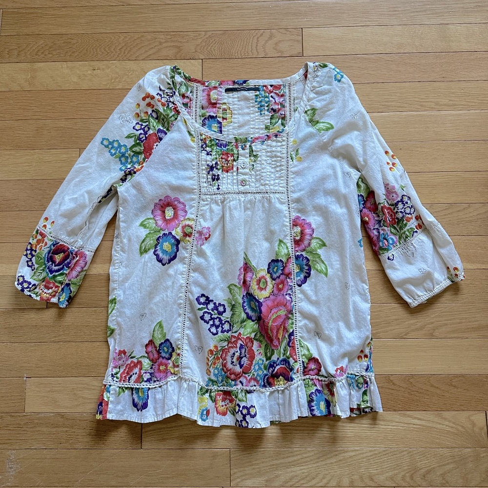Anthropologie Cream Floral Embroidered Top